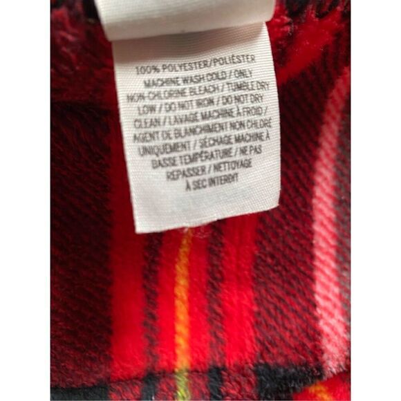 Victoria Secrets Plaid Sherpa Throw Blanket - Picture 5 of 7